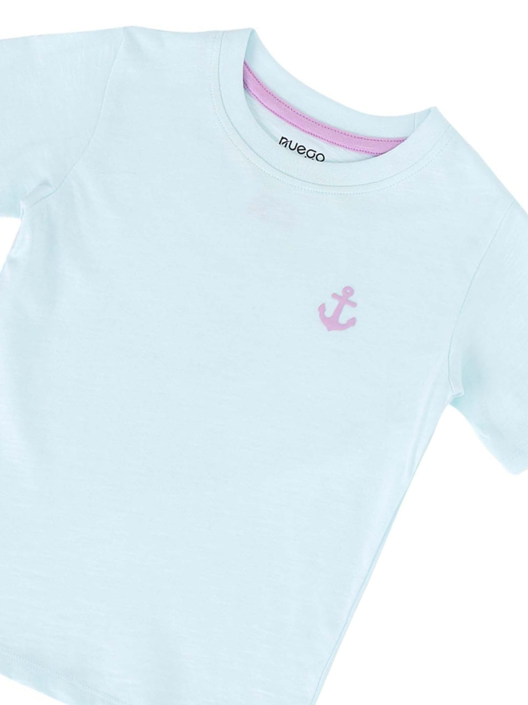 KB-TT-RTS-0004_05_Neckline KB-TT-RTS-0004